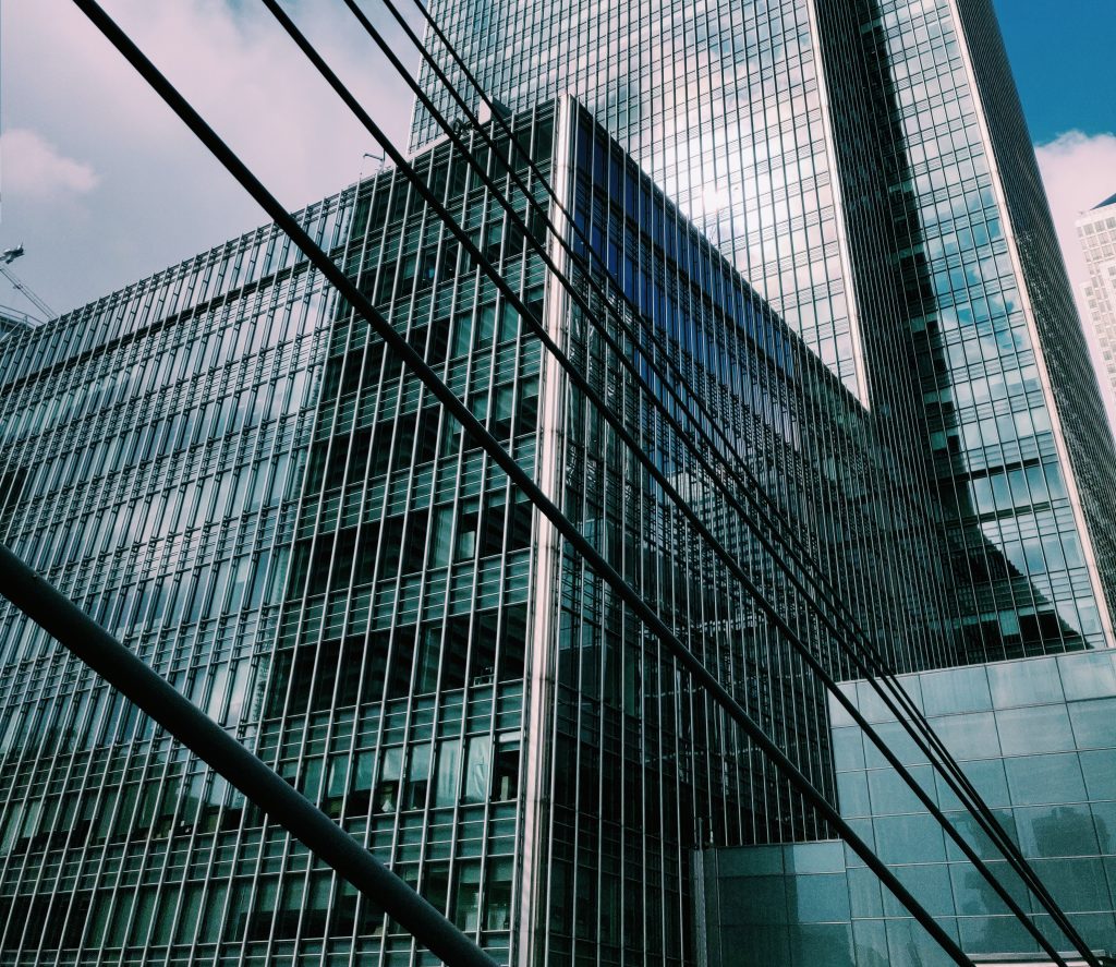 Who does smcr apply to image